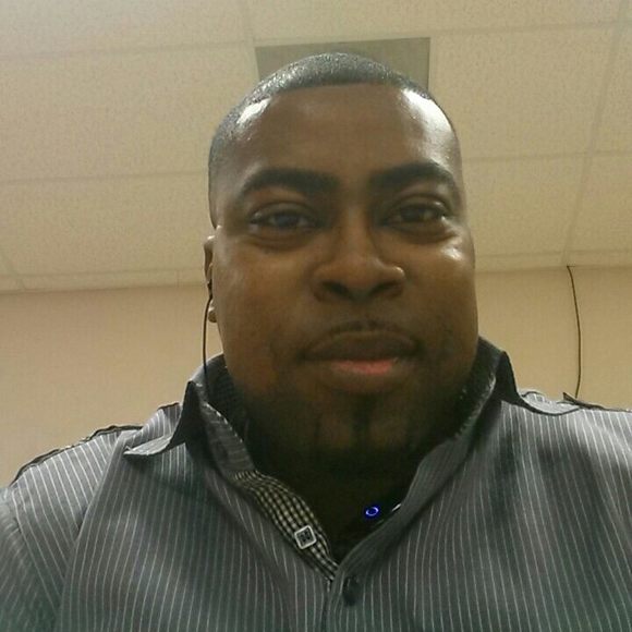 Meet your Posher, Steph - Picture 1 of 1